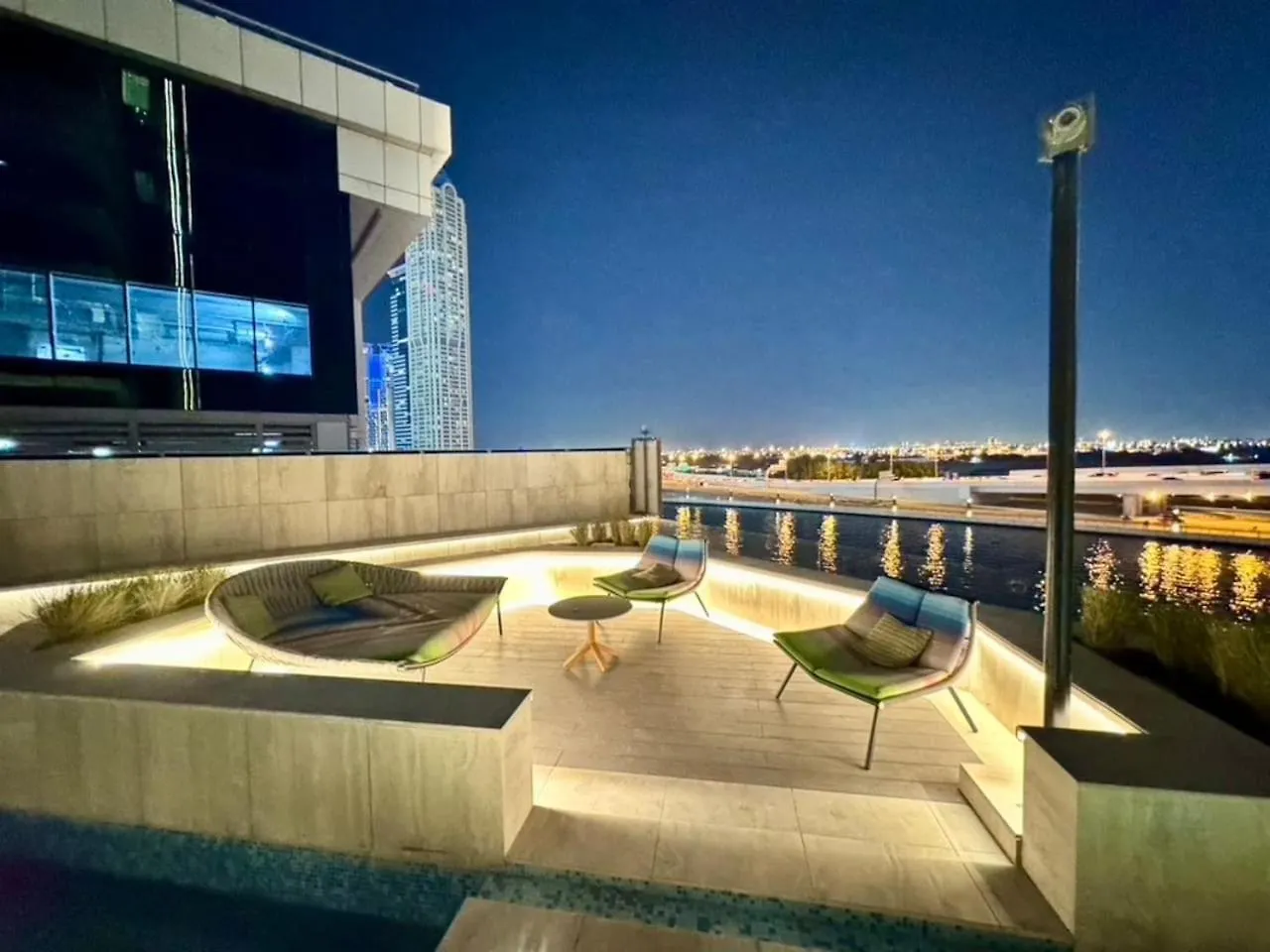 Incredible Views - Infinity Pool - New - 2Br 6 Pax Apartment Dubai 0*,