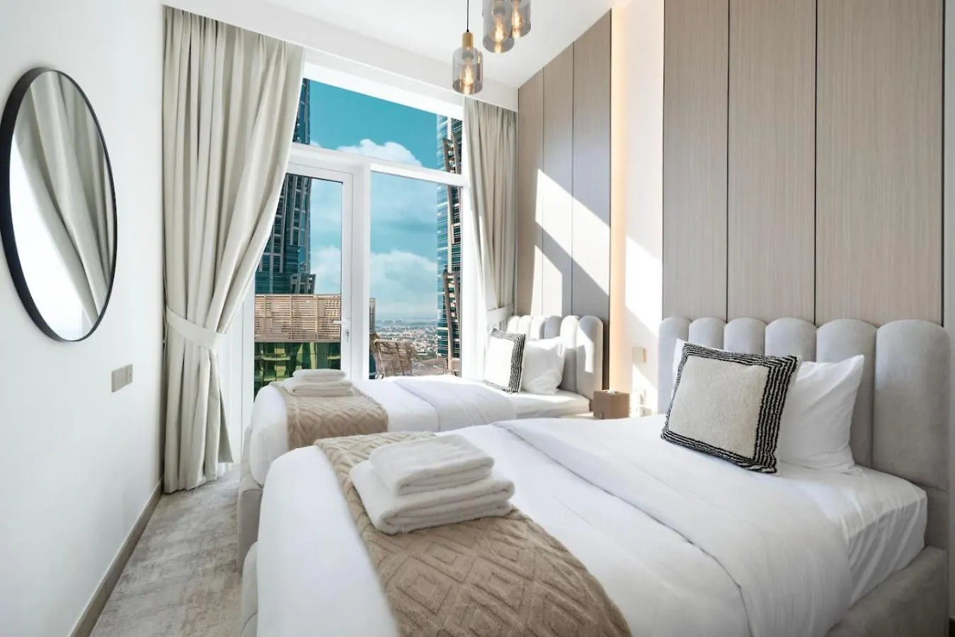 Incredible Views - Infinity Pool - New - 2Br 6 Pax Apartment Dubai United Arab Emirates